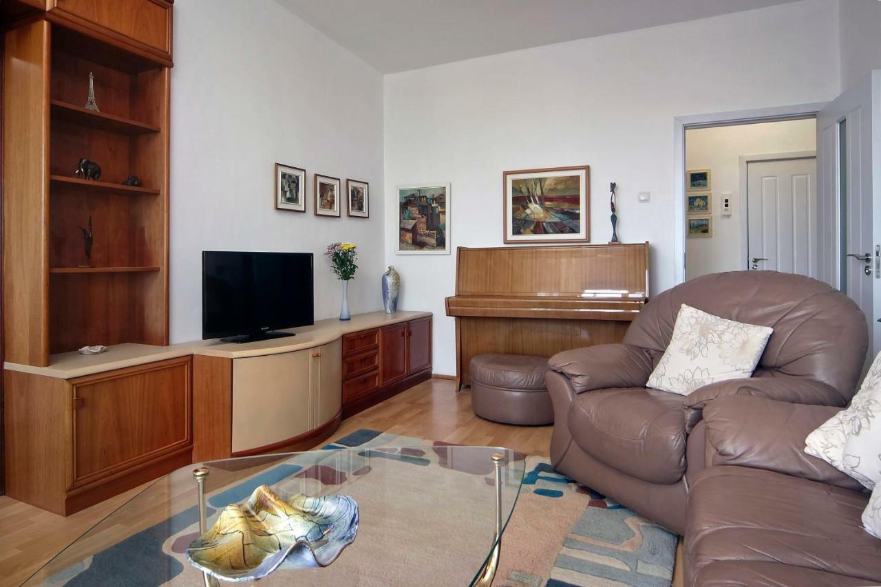 Horizon Apartment ヴァルナ エクステリア 写真